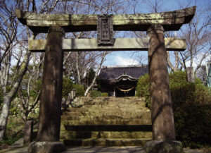 ⑨日峯神社